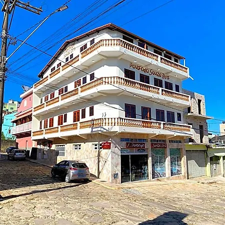 Pousada Souza Reis-2